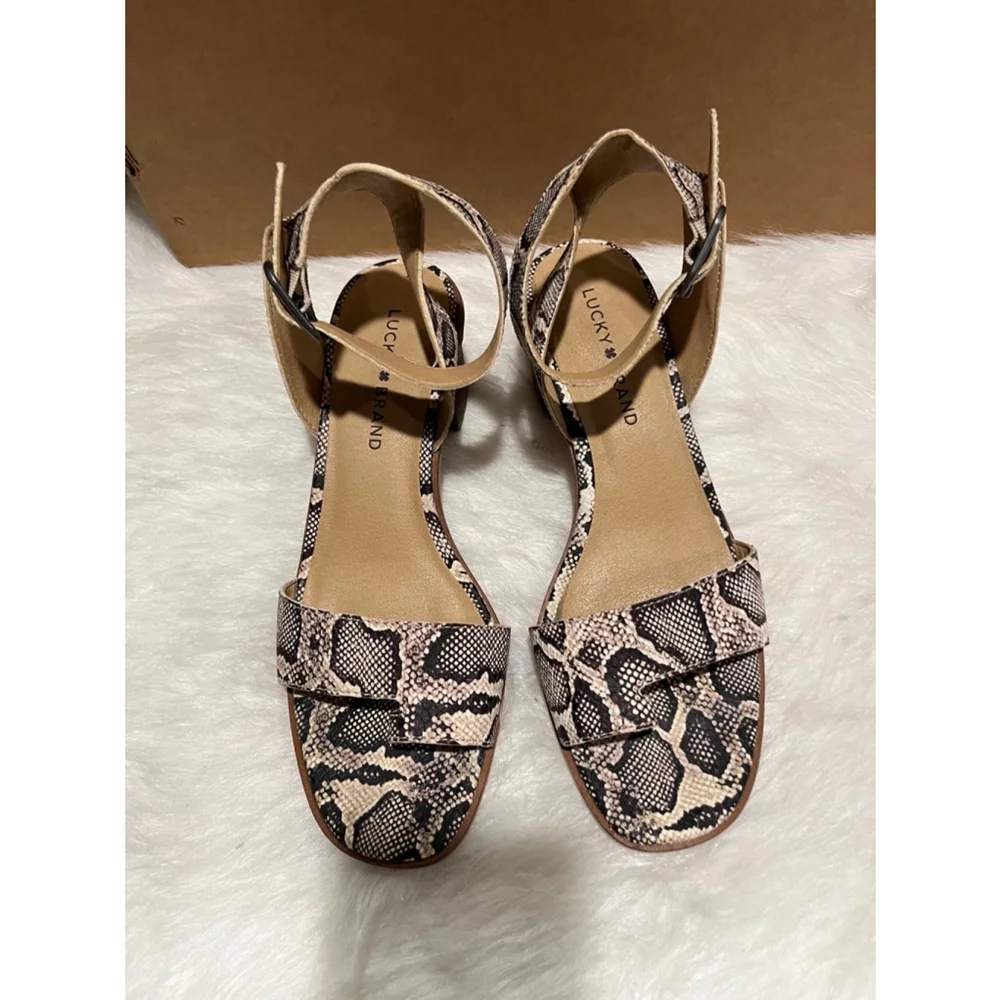 Lucky Brand lucky brand